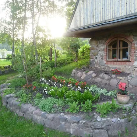 Country house Rusi Milzkalne